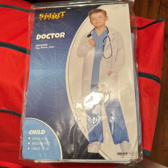 Doctor costume - Picture 1 of 2
